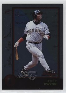 1998 Bowman International Tony Gwynn #22 HOF