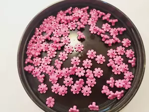 100x - LEGO Dark Pink Plant Flower with Bar and Small Pin Hole (32606) new - Picture 1 of 1