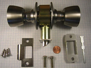 TACO #T8065-SS - 2,375" SICHTSCHUTZSCHLOSS, SATINIERTE EDELSTAHLOBERFLÄCHE, 2-3/8" RÜCKSEITE - Bild 1 von 1
