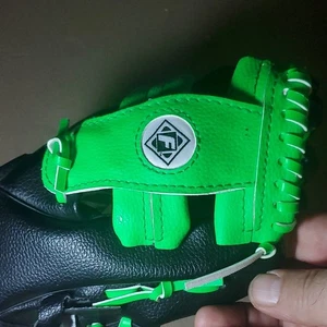 Franklin T-Ball 9” My First Glove Ages 3+ Official Digitek Baseball 2485 NWT ! - Picture 1 of 12