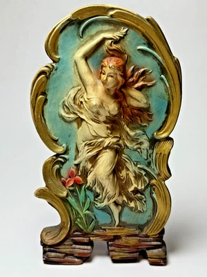 Antigua escultura vintage de yeso en relieve Art Nouveau mujer bailando cabello suelto Foto 1 de 4