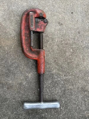 Vintage Ridgid No. 1 - 2 Heavy Duty 1/8" to 2" Inch No. 2A Pipe Cutter Rigid - Image 1 of 4