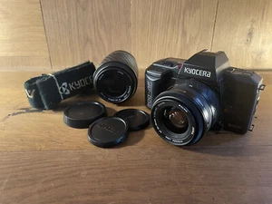 *Presque comme neuf* Appareil photo argentique Kyocera 200 AF objectif 35-70 mm F/3,3-4,5 et 80-200 mm F/4-4,8 - Photo 1/11