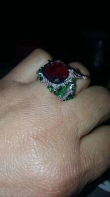 Anillo para mujer de plata 925 con patrón geométrico granate rojo grande piedras preciosas cuadradas de 17,56 quilates Foto 1 de 4