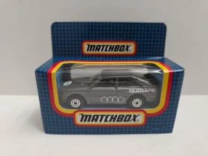 MB-25 Matchbox Silver Audi Quattro ~ Caja de rejilla azul sellada - Imagen 1 de 9