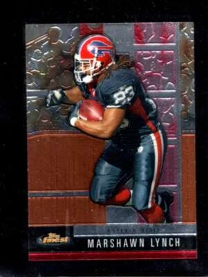 2008 TOPPS FINEST #28 MARSHAWN LYNCH NMMT BILLS - Image 1 of 2