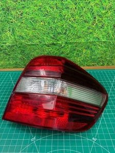 2010 Mercedes ML450 AMG Right Passenger Side Tail Light Lamp A 164 820 40 64 OEM - Picture 1 of 17