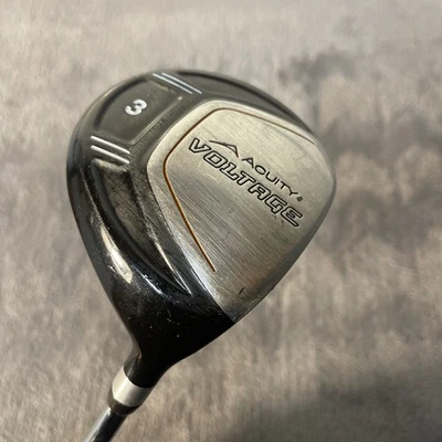 Driver de golfe Acuity Voltage #3 destro usado  - Imagem 1 de 4