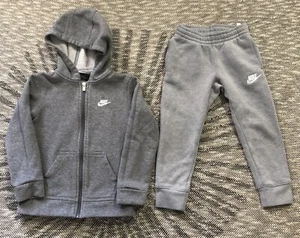 Nike 2 Piece Set Hoodie Pants Gray Size 4T Unisex 2 different grey - Picture 1 of 11