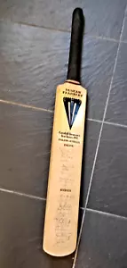 1985 Ashes Series Autographed Cricket Bat - England & Australia - Picture 1 of 10