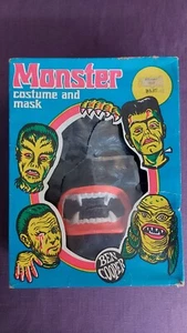 Monster costume & mask 'KingKong', 1976 - Ben Cooper - Photo 1/10