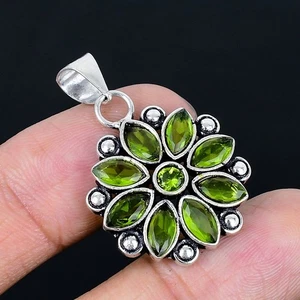 Peridot 925 Silver Plated Handmade Pendant of 1.38" - Picture 1 of 3