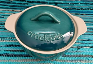 Crock Pot Artisan 2.3 Qt Round Stoneware Baking Casserole w/Lid Teal *BLEMISHED* - Picture 1 of 11