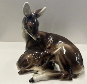 Stunning Vintage Wien Keramos Austria Deer/Fawn Figurine 1837 8x8.5” - Picture 1 of 9
