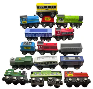 Circo Line Magnetic Wooden Train Bundle of 15 Engines & Cars - Picture 1 of 5
