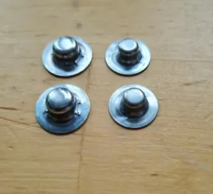 4x OLD Style Hub Caps. Mamod TE1A traction engine, SR1A roller, Axle Hubcaps - Picture 1 of 6