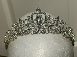Metall Diadem mit Kristallen Prinzessin Diadem Königin Cosplay Diadem - Bild 1 von 15
