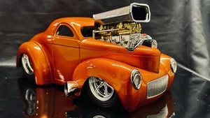Muscle Machines 1:18 '41 Willys Coupe Burt Orange Metallic, Blown Street Car  - Picture 1 of 8