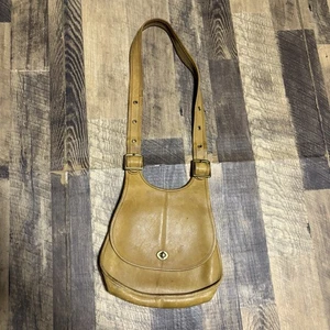 Bolso Coach Old Crescent Saddle Hecho en Nueva York Cuero Marrón Claro Camel De Colección 3905 - Imagen 1 de 12