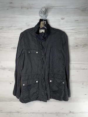 Chaqueta Converse One Star para mujer grande negra utilitaria con volantes bolsillos delanteros a presión Foto 1 de 4