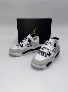 NEU Air Jordan 4 Retro "Military Black" TD Größe 9c BABYSCHUHE NIKE BQ7670-111 - Bild 1 von 6