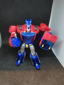 Hasbro Transformers Animated Deluxe - Autobot Leader Cybertron Mode Optimus... - Picture 1 of 2
