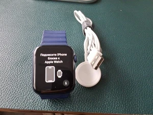 Apple Watch Series 6 44mm Aluminiumgehäuse-Blau, Sportarmband Blau - Bild 1 von 2