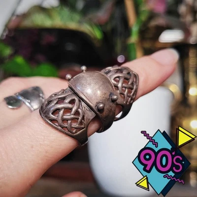 Anillo Armadura Celta Articulado Plata Esterlina Años 90 De Colección Talla 8 y 8.5 Medieval Foto 1 de 4