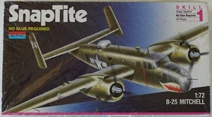 Monogram 1100 1/72 North American B-25 Mitchell - Picture 1 of 5