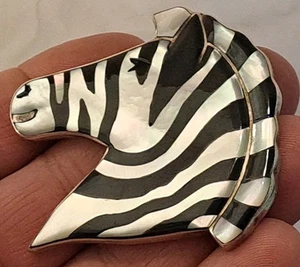 VINTAGE Sterling Silver NATIVE AMERICAN Black Onyx MOP ZEBRA HEAD Pendant Pin - Picture 1 of 8