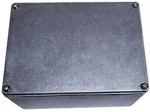 HAMMOND Aluminium 1550WK Gehäuse A:140mm B: 102mm C:73mm - Bild 1 von 3
