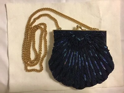 Cartera de noche Andre Cellini azul con cuentas Foto 1 de 4