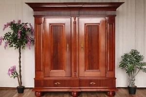 Nr.1808a  Scholtissek Tradition- Dielenschrank Kirsche Vollmassiv - Bild 1 von 24