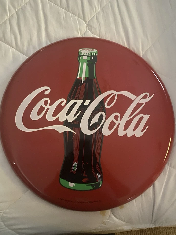 LETRERO DE PORCELANA BOTÓN ORIGINAL Y AUTÉNTICO '' COCA-COLA '' 24 PULGADAS Foto 1 de 1