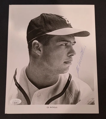 EDDIE MATHEWS Signed 8x10 Photo-HALL OF FAME-MILWAUKEE BRAVES-JSA - Image 1 of 4