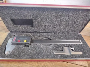 Vintage Starrett NO. 722 Calipers In Case +Accessory. New Batteries  - Picture 1 of 8