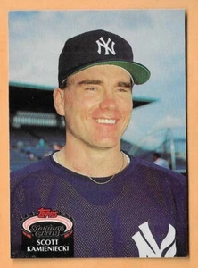 Scott Kamieniecki New York Yankees #649 - Topps Stadium Club casi nuevo-como nuevo 1992 - Imagen 1 de 2