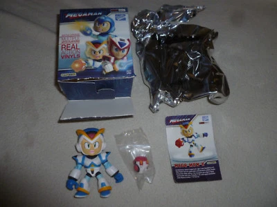 NEW IN BOX MEGAMAN CLASSIC VINYL FIGURE LOYAL SUBJECTS SNES MEGA MAN X CAPCOM  - Изображение 1 из 2