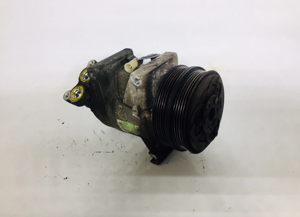 Compresor de aire acondicionado Valeo para Ford Focus 813323 Foto 1 de 4