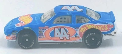 Hot Wheels 1996 Nascar Pontiac Grand Prix Kyle Petty #44 Race Car 1:64 Diecast - Image 1 of 4