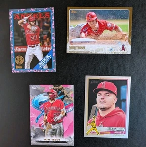 (4) 2014-2021 Topps Mike Trout lotto numerato angeli inizio rosa, Giappone, oro - Foto 1 di 6