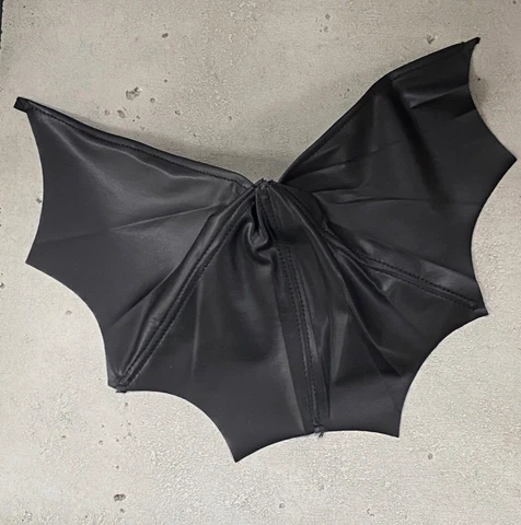 SP-C-MF89: Custom Wired cape for McFarlane Flash Keaton Batman Cover