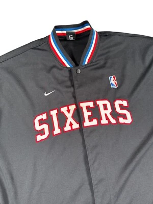Camisa vintage Nike Rewind 1977 Philadelphia 76ers NBA calentamiento abotonada para hombre 3XL Foto 1 de 4