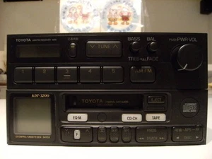 1980's Fujitsu Toyota genuine car stereo cassette player radio old car Japan JP - Picture 1 of 10