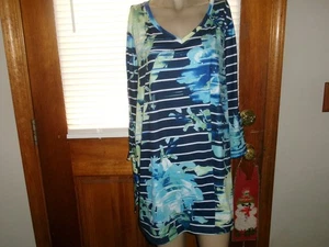 Catherines Talla Grande 2X Adornado ~ Top Tejido ~ Azul ~ Flores ~ ¡Largo! - Imagen 1 de 4