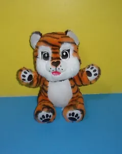 Juguete suave de peluche de tigre de bengala de 12" nariz de corazón/ojos cosidos - Imagen 1 de 2