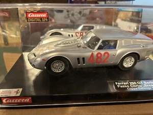 Carrera Digital 124 Slot car Ferrari 250 GT Berlinetta #482 "Breadvan" - Picture 1 of 5