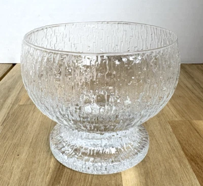 Cuenco de vidrio de postre con patas Iittala Finland Kekkerit Timo Sarpaneva texturizado Foto 1 de 4