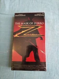 The Legend of Zorro VHS 2002 Starring Anthony Hopkins & Antonio Banderas SEALED - Picture 1 of 3