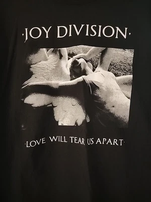 Camiseta Joy Division Para Hombre XL Negra Love Will Tear Us Apart Usada en Excelente Condición Ian Curtis  Foto 1 de 4